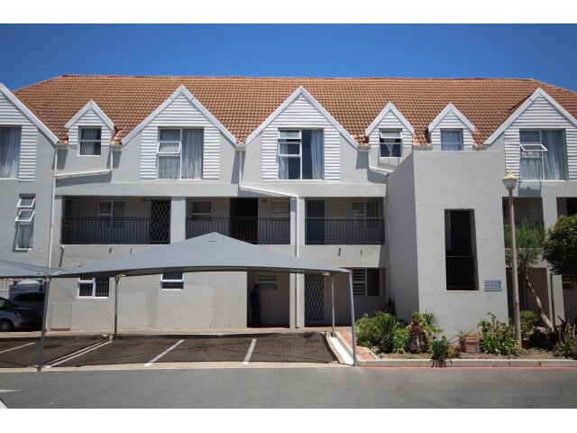 <!--[if BLOCK]><![endif]--> 194 Labella Hibiscus Street, Whispering Pines, Strand <!--[if ENDBLOCK]><![endif]-->